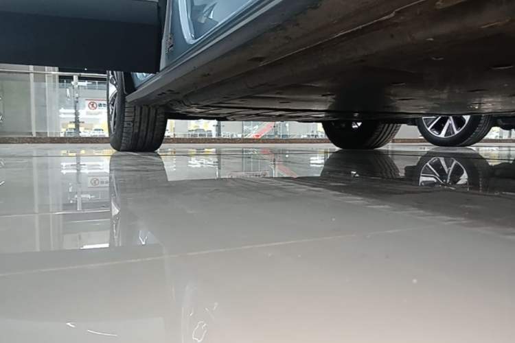 Used Volkswagen ID.4 X 2025 Smart Version Pure & Intelligent Enjoyment Edition Right Side Sill