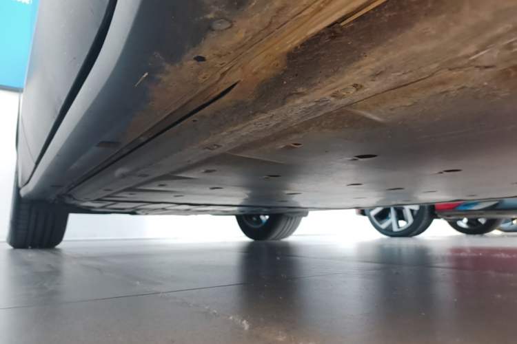 Used Volkswagen ID.4 X 2025 Smart Version Pure & Intelligent Enjoyment Edition Right Side Sill