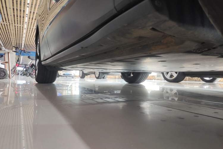 Used Volkswagen ID.4 X 2025 Smart Version Pure & Intelligent Enjoyment Edition Right Side Sill