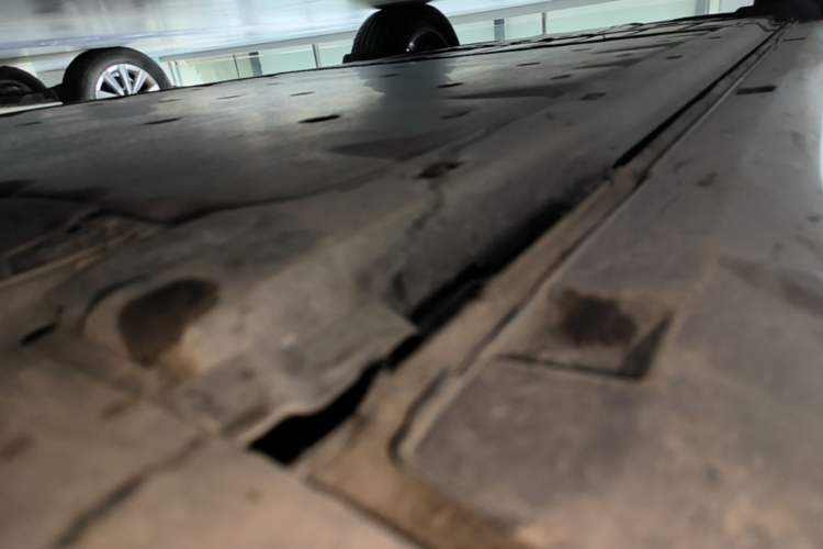 Used Volkswagen ID.4 X 2025 Smart Version Pure & Intelligent Enjoyment Edition Right Side Sill