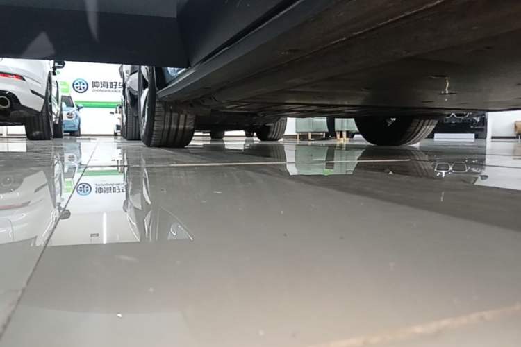 Used Volkswagen ID.4 X 2025 Smart Version Pure & Intelligent Enjoyment Edition Right Side Sill