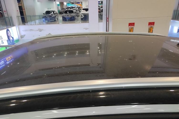 Used Volkswagen ID.4 X 2025 Smart Version Pure & Intelligent Enjoyment Edition Roof