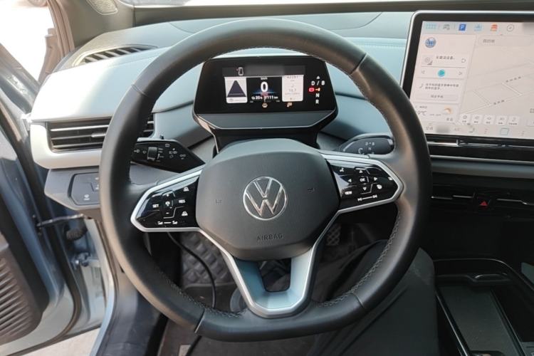 Used Volkswagen ID.4 X 2025 Smart Version Pure & Intelligent Enjoyment Edition Steering Wheel