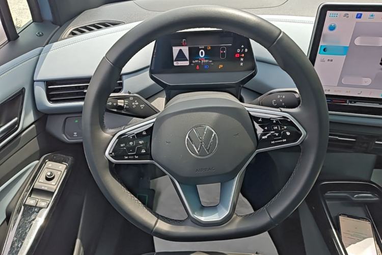 Used Volkswagen ID.4 X 2025 Smart Version Pure & Intelligent Enjoyment Edition Steering Wheel