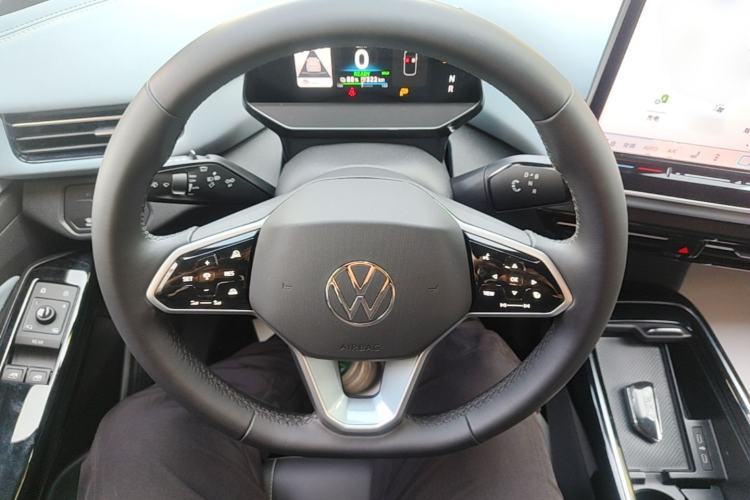 Used Volkswagen ID.4 X 2025 Smart Version Pure & Intelligent Enjoyment Edition Steering Wheel