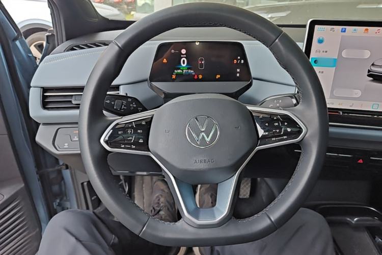 Used Volkswagen ID.4 X 2025 Smart Version Pure & Intelligent Enjoyment Edition Steering Wheel