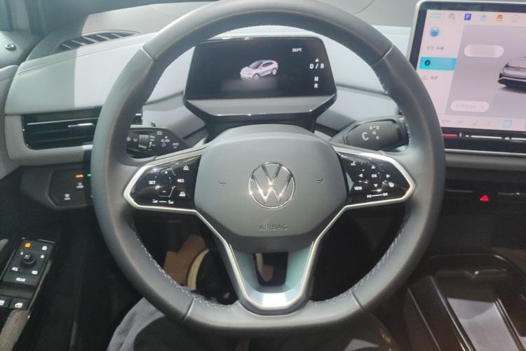 Used Volkswagen ID.4 X 2025 Smart Version Pure & Intelligent Enjoyment Edition Steering Wheel