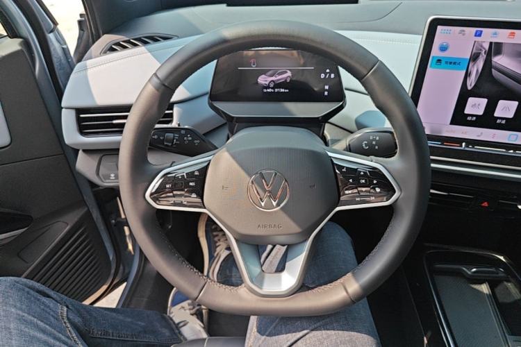 Used Volkswagen ID.4 X 2025 Smart Version Pure & Intelligent Enjoyment Edition Steering Wheel