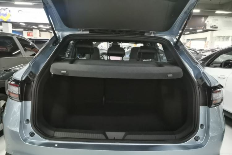 Used Volkswagen ID.4 X 2025 Smart Version Pure & Intelligent Enjoyment Edition Trunk