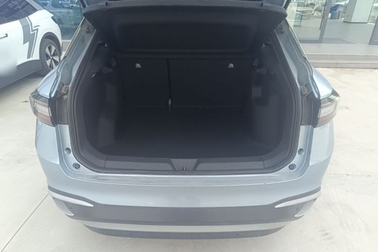 Used Volkswagen ID.4 X 2025 Smart Version Pure & Intelligent Enjoyment Edition Trunk
