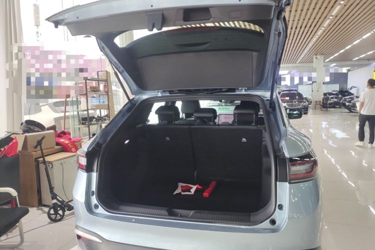 Used Volkswagen ID.4 X 2025 Smart Version Pure & Intelligent Enjoyment Edition Trunk