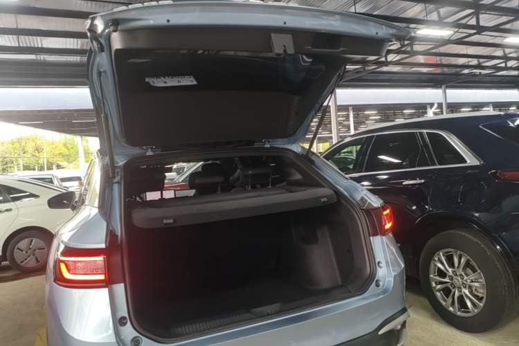 Used Volkswagen ID.4 X 2025 Smart Version Pure & Intelligent Enjoyment Edition Trunk
