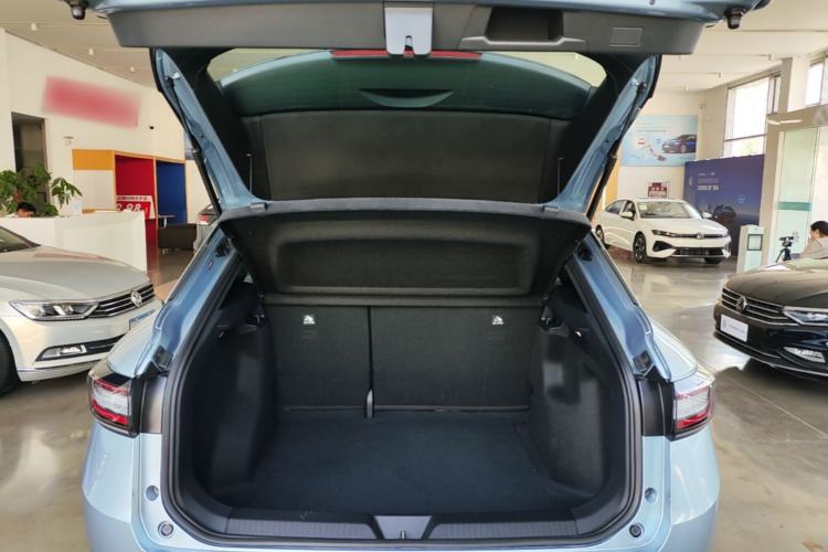 Used Volkswagen ID.4 X 2025 Smart Version Pure & Intelligent Enjoyment Edition Trunk