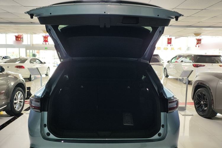 Used Volkswagen ID.4 X 2025 Smart Version Pure & Intelligent Enjoyment Edition Trunk