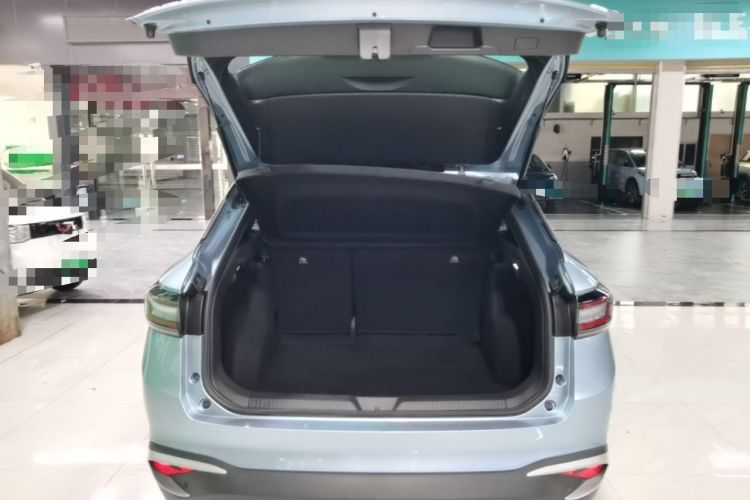 Used Volkswagen ID.4 X 2025 Smart Version Pure & Intelligent Enjoyment Edition Trunk