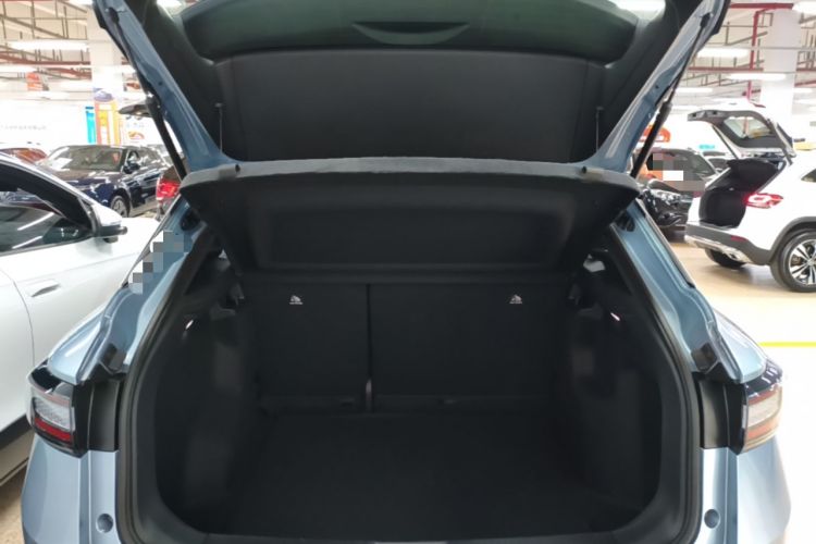 Used Volkswagen ID.4 X 2025 Smart Version Pure & Intelligent Enjoyment Edition Trunk