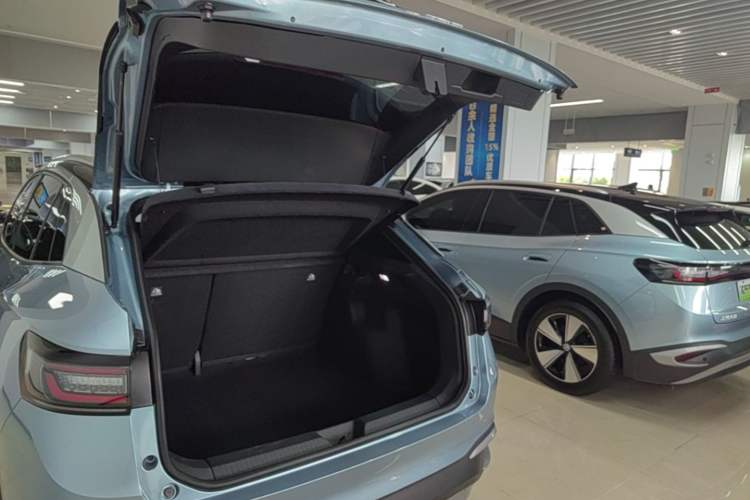 Used Volkswagen ID.4 X 2025 Smart Version Pure & Intelligent Enjoyment Edition Trunk