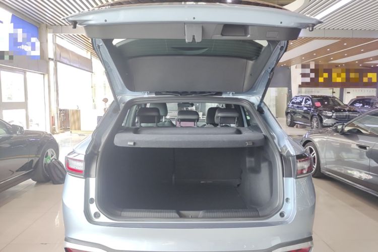 Used Volkswagen ID.4 X 2025 Smart Version Pure & Intelligent Enjoyment Edition Trunk