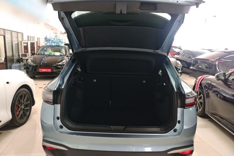 Used Volkswagen ID.4 X 2025 Smart Version Pure & Intelligent Enjoyment Edition Trunk