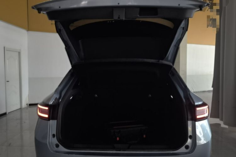 Used Volkswagen ID.4 X 2025 Smart Version Pure & Intelligent Enjoyment Edition Trunk