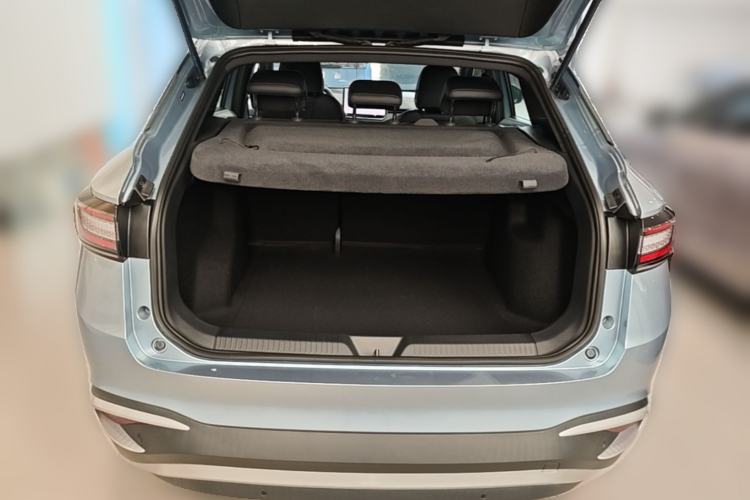 Used Volkswagen ID.4 X 2025 Smart Version Pure & Intelligent Enjoyment Edition Trunk