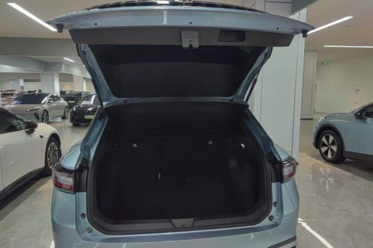 Used Volkswagen ID.4 X 2025 Smart Version Pure & Intelligent Enjoyment Edition Trunk