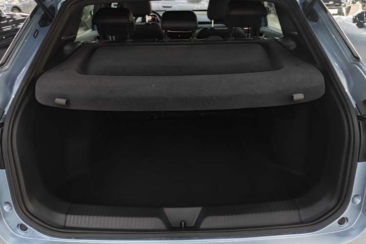 Used Volkswagen ID.4 X 2025 Smart Version Pure & Intelligent Enjoyment Edition Trunk