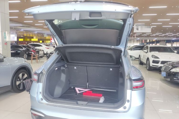 Used Volkswagen ID.4 X 2025 Smart Version Pure & Intelligent Enjoyment Edition Trunk