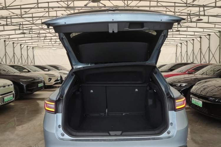 Used Volkswagen ID.4 X 2025 Smart Version Pure & Intelligent Enjoyment Edition Trunk