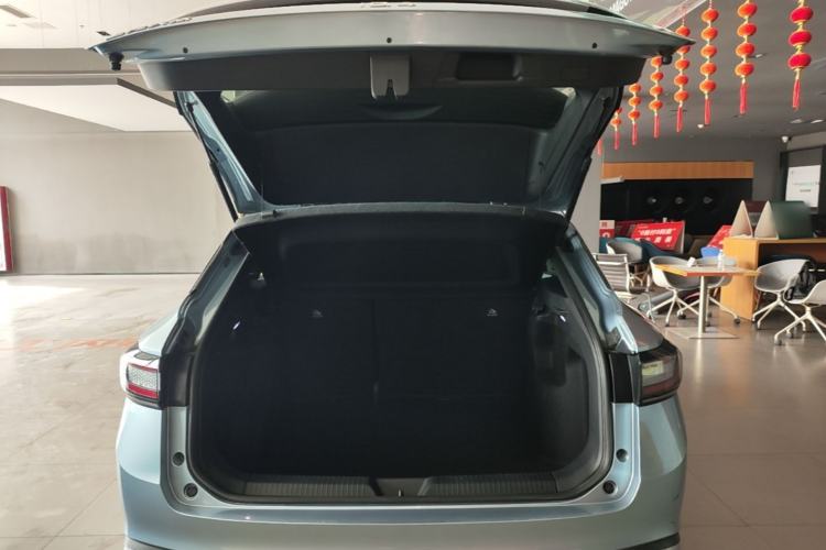 Used Volkswagen ID.4 X 2025 Smart Version Pure & Intelligent Enjoyment Edition Trunk