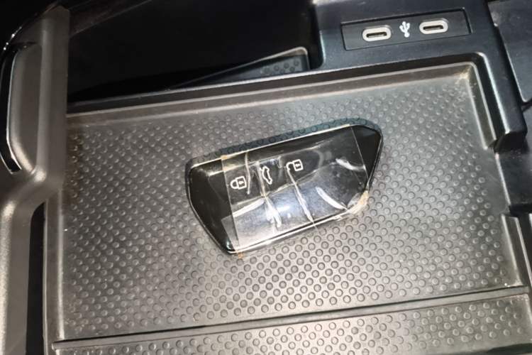 Used Volkswagen ID.4 X 2025 Smart Version Pure & Intelligent Enjoyment Edition Vehicle Key