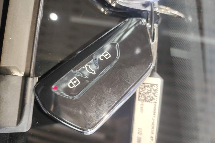 Used Volkswagen ID.4 X 2025 Smart Version Pure & Intelligent Enjoyment Edition Vehicle Key