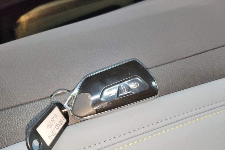 Used Volkswagen ID.4 X 2025 Smart Version Pure & Intelligent Enjoyment Edition Vehicle Key