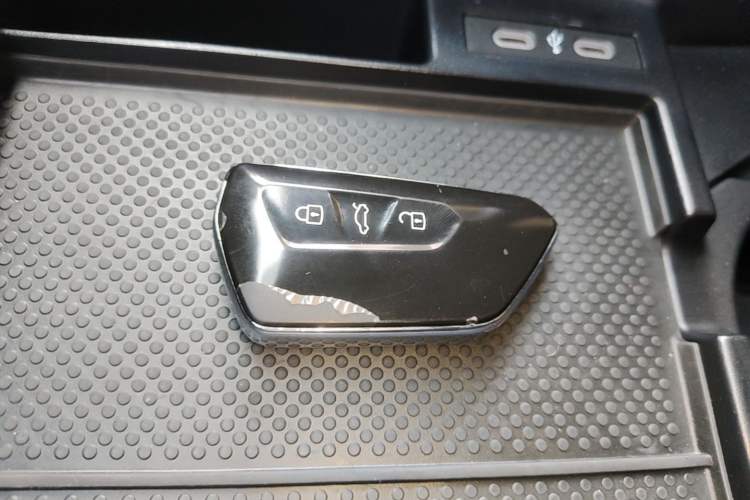 Used Volkswagen ID.4 X 2025 Smart Version Pure & Intelligent Enjoyment Edition Vehicle Key