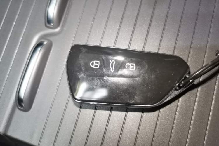 Used Volkswagen ID.4 X 2025 Smart Version Pure & Intelligent Enjoyment Edition Vehicle Key