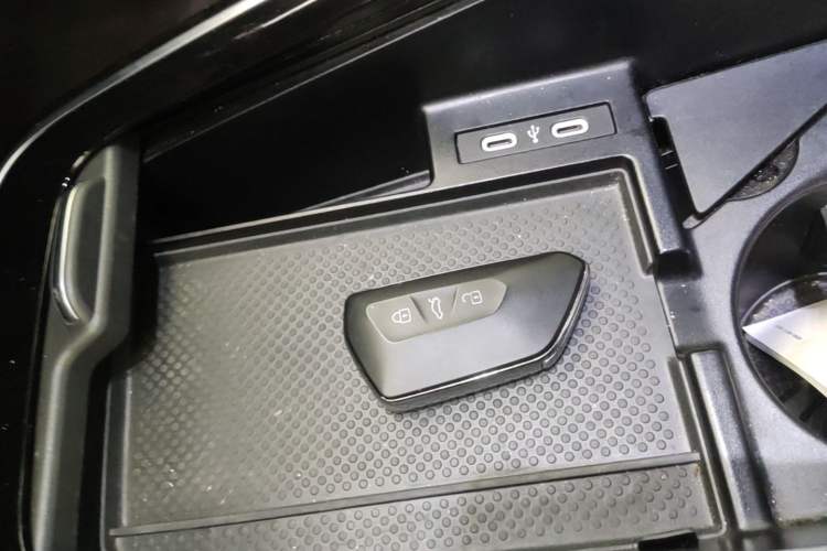 Used Volkswagen ID.4 X 2025 Smart Version Pure & Intelligent Enjoyment Edition Vehicle Key