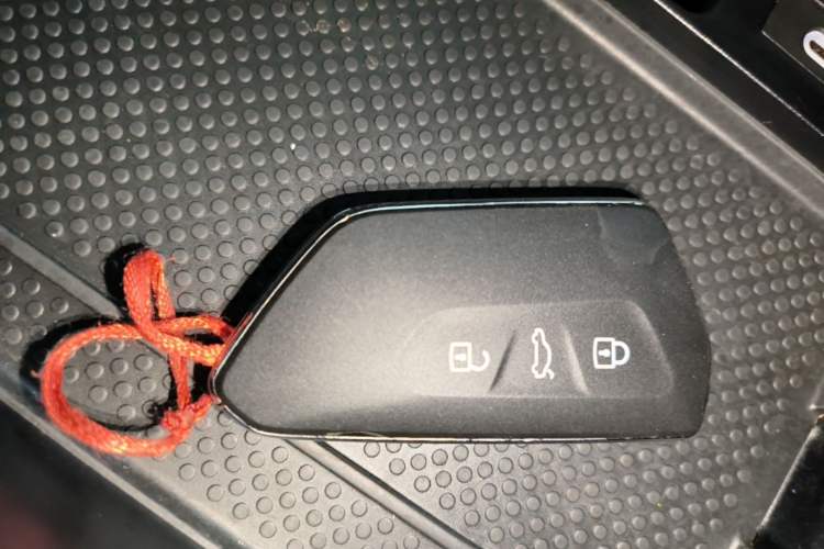 Used Volkswagen ID.4 X 2025 Smart Version Pure & Intelligent Enjoyment Edition Vehicle Key