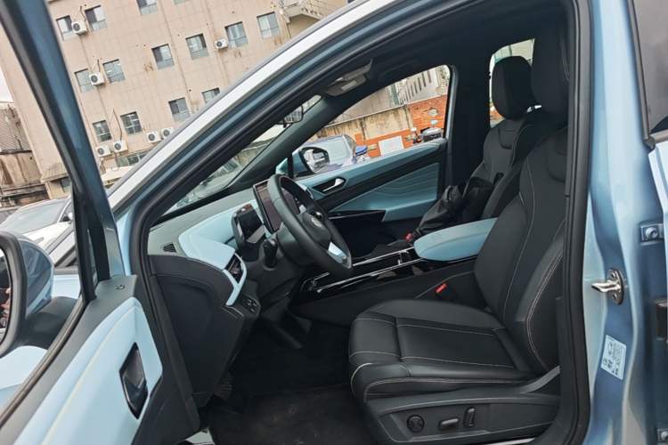 Used Volkswagen ID.4 X 2025 Smart Version Pure & Intelligent Enjoyment Edition Left Front Seat