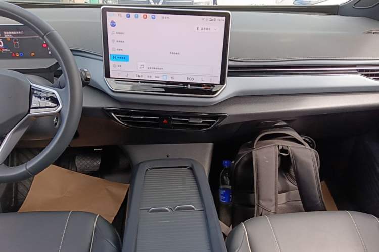 Used Volkswagen ID.4 X 2025 Smart Version Pure & Intelligent Enjoyment Edition Audio And AC Panel