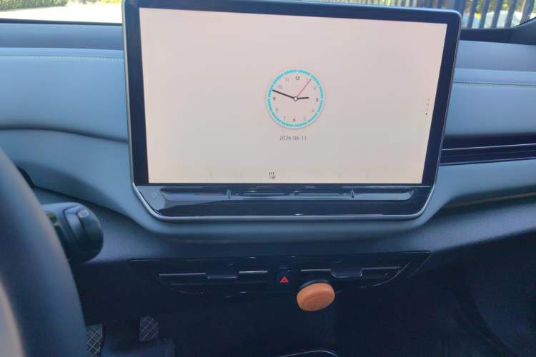 Used Volkswagen ID.4 X 2025 Smart Version Pure & Intelligent Enjoyment Edition Audio And AC Panel