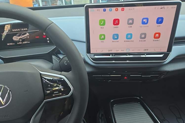 Used Volkswagen ID.4 X 2025 Smart Version Pure & Intelligent Enjoyment Edition Audio And AC Panel