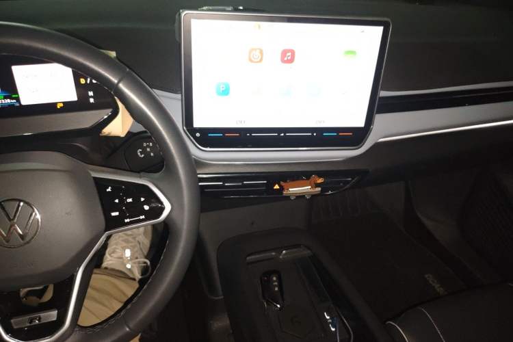Used Volkswagen ID.4 X 2025 Smart Version Pure & Intelligent Enjoyment Edition Audio And AC Panel