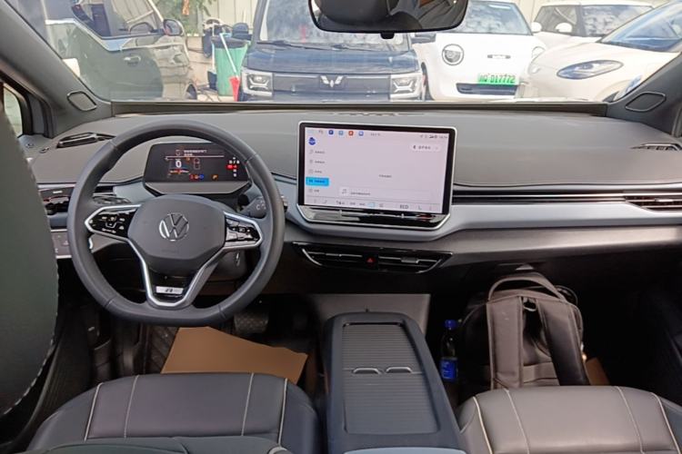 Used Volkswagen ID.4 X 2025 Smart Version Pure & Intelligent Enjoyment Edition Center Console