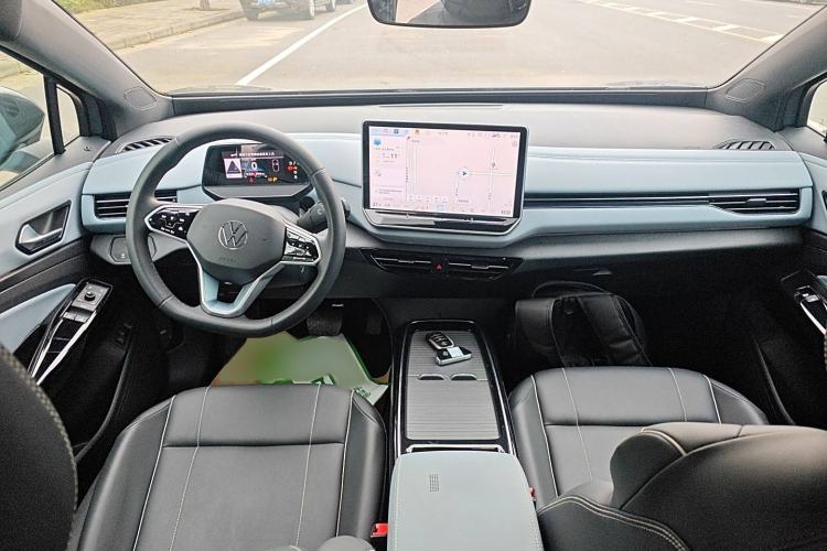 Used Volkswagen ID.4 X 2025 Smart Version Pure & Intelligent Enjoyment Edition Interior 2