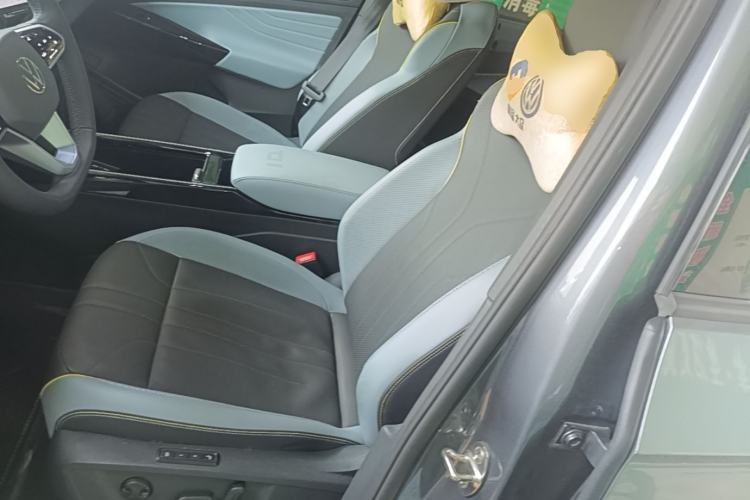 Used Volkswagen ID.4 X 2025 Smart Version Pure & Intelligent Enjoyment Edition Left Front Seat