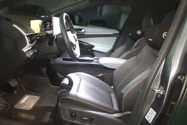 Used Volkswagen ID.4 X 2025 Smart Version Pure & Intelligent Enjoyment Edition Left Front Seat