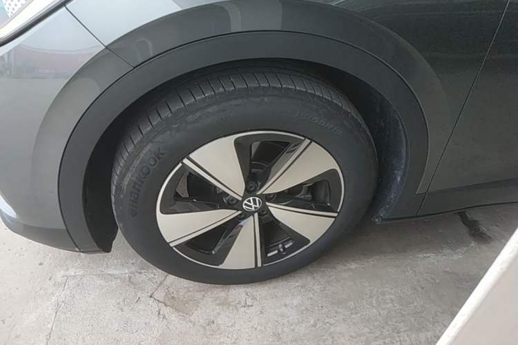 Used Volkswagen ID.4 X 2025 Smart Version Pure & Intelligent Enjoyment Edition Left Front Wheel Hub