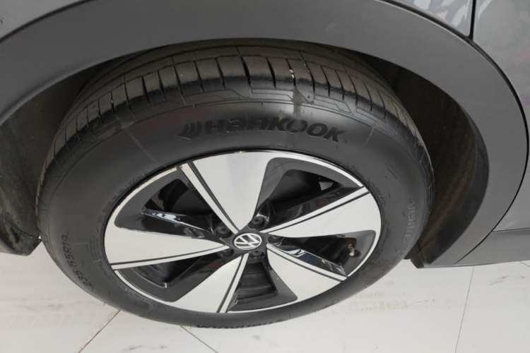 Used Volkswagen ID.4 X 2025 Smart Version Pure & Intelligent Enjoyment Edition Right Rear Wheel Hub