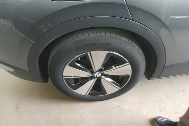 Used Volkswagen ID.4 X 2025 Smart Version Pure & Intelligent Enjoyment Edition Right Rear Wheel Hub