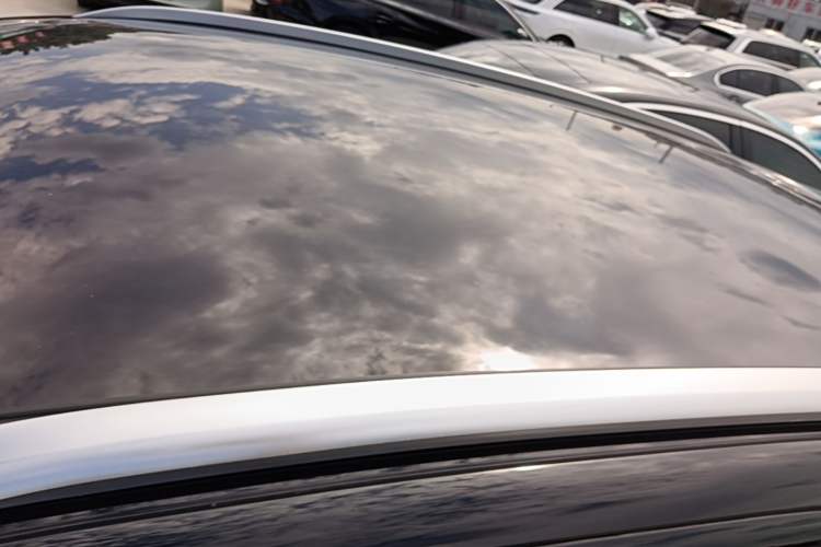 Used Volkswagen ID.4 X 2025 Smart Version Pure & Intelligent Enjoyment Edition Roof